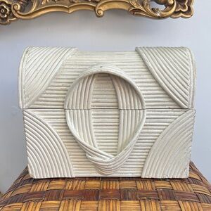 Elegant Cream Textured Women's Bag